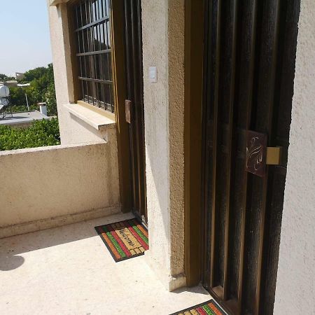 Christos Apartments Dhrousha Luaran gambar